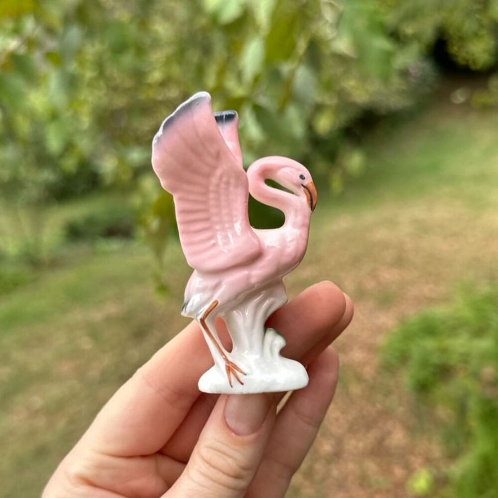 Vintage MCM Pink Flamingo Figurine Ceramic Bird Decor Florida Souvenir